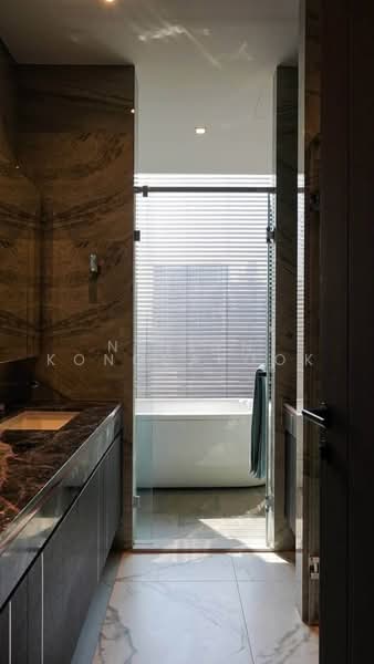 LAVIQ Sukhumvit 57, Bangkok, Soi Sukhumvit 57, Sukhumvit Road, Khlong Tan Nua, Watthana, Bangkok, 3 Bedrooms, 115 sqm, Condo For Sale, by Natlyn Kongsapook, 500467530 - DDproperty.com