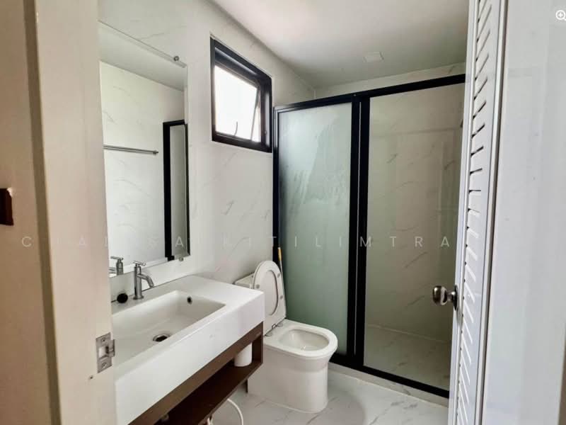 Chokchai Village 9, Chon Buri (Pattaya), Bang Lamung, Bang Lamung (Pattaya), Chon Buri (Pattaya), 5 Bedrooms, 300 sqm, Townhouse For Rent, by Chalisa Kitilimtrakul, 500467542 - DDproperty.com