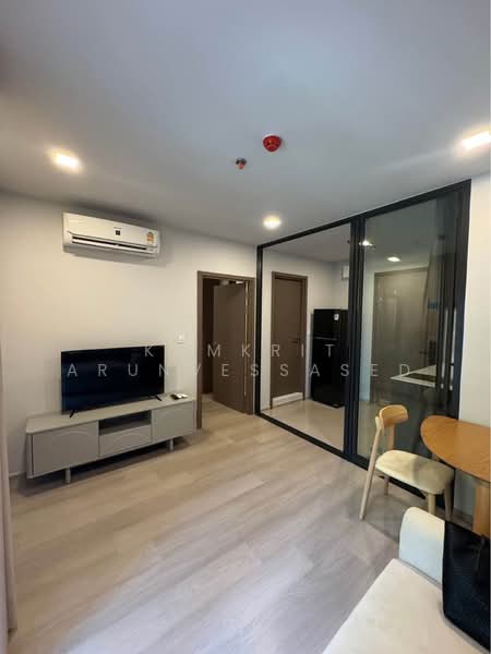 Life Phahon-Ladprao, Bangkok, 996 Phahonyothin Road, Jom Phon, Chatuchak, Bangkok, 1 Bedroom, 35 sqm, Condo For Rent, by Komkrit Arunvessased, 500467566 - DDproperty.com