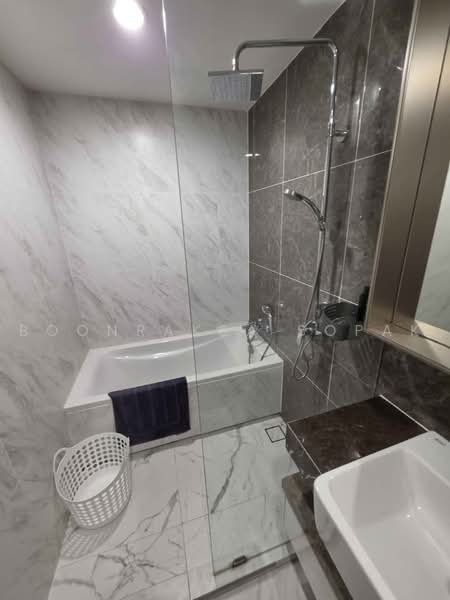 Fynn Asoke, Bangkok, 28 Sukhumvit 10 Alley, Khlong Toei, Bangkok, 1 Bedroom, 35 sqm, Condo For Rent, by Boonraksa Sopak, 500467571 - DDproperty.com
