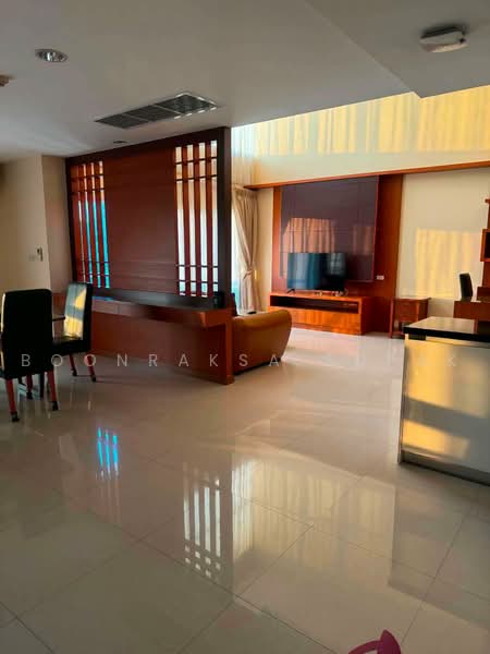 42 Grand Residence, Bangkok, 24 Soi Sukhumvit 42, Phra Kanong, Khlong Toei, Bangkok, 3 Bedrooms, 235 sqm, Apartment For Rent, by Boonraksa Sopak, 500467578 - DDproperty.com