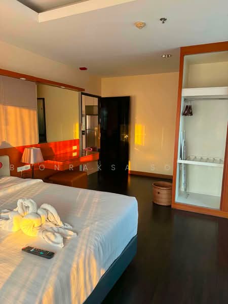 42 Grand Residence, Bangkok, 24 Soi Sukhumvit 42, Phra Kanong, Khlong Toei, Bangkok, 3 Bedrooms, 235 sqm, Apartment For Rent, by Boonraksa Sopak, 500467578 - DDproperty.com