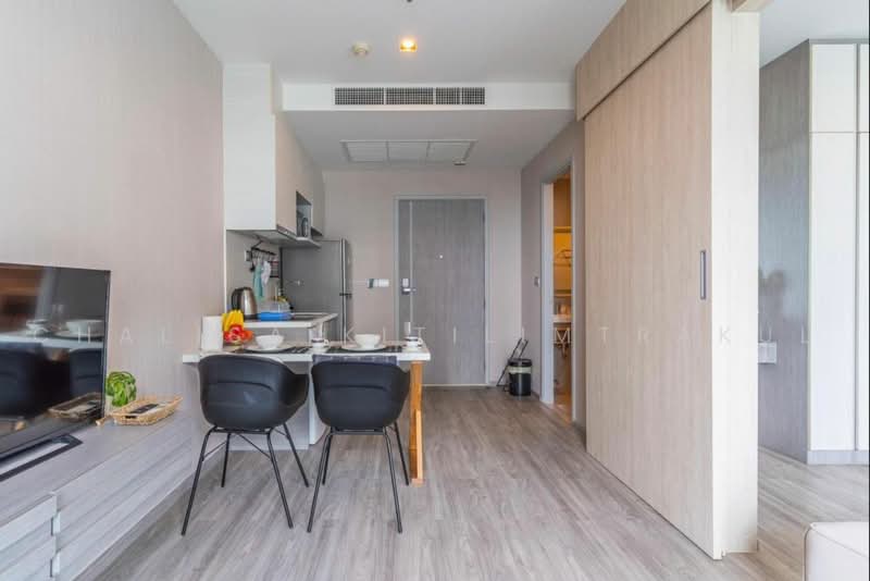 AERAS Beachfront Condominium Jomtien : แอราส คอนโด, ชลบุรี, หมู่ 12 ซอยจอมเทียน 17 ถนนหาดจอมเทียน, หนองปรือ, บางละมุง, ชลบุรี, 35 ตร.ม., คอนโด ให้เช่า, โดย Chalisa Kitilimtrakul, 500467593 - DDproperty.com
