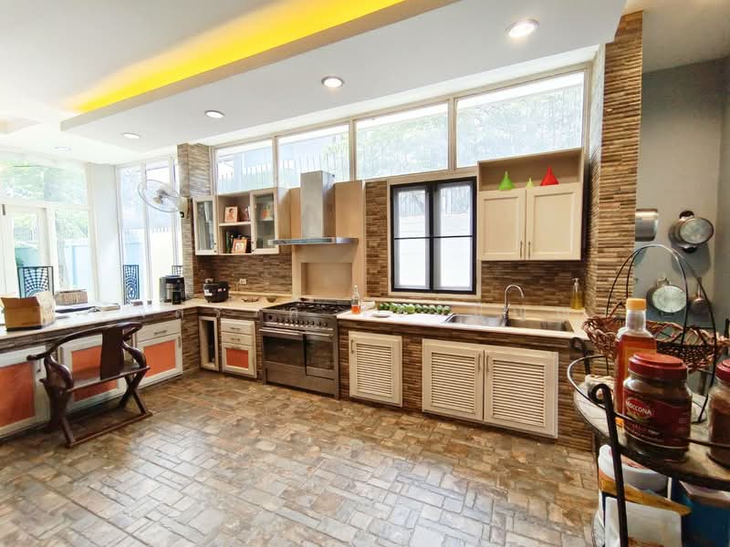 Baan Ladprao Yothin Phattana 11, Bangkok, Soi Baan Ladprao, Khlong Chan, Bang Kapi, Bangkok, 5 Bedrooms, 500 sqm, Single Detached House For Sale, by รังสรรค์ เขมปัญญา, 500467594 - DDproperty.com