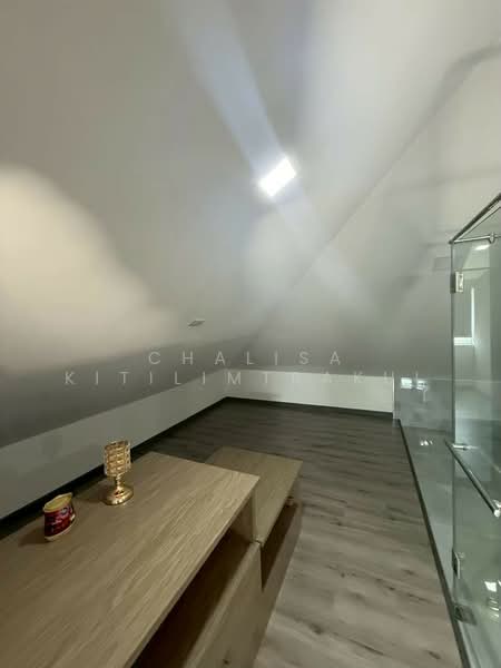 3-BR House, Chon Buri (Pattaya), Poong, Bang Lamung (Pattaya), Chon Buri (Pattaya), 3 Bedrooms, 210 sqm, Single Detached House For Rent, by Chalisa Kitilimtrakul, 500467601 - DDproperty.com