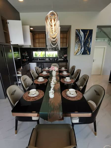 6-BR Villa, Chon Buri (Pattaya), Poong, Bang Lamung (Pattaya), Chon Buri (Pattaya), 6 Bedrooms, 540 sqm, Villa For Rent, by Chalisa Kitilimtrakul, 500467635 - DDproperty.com
