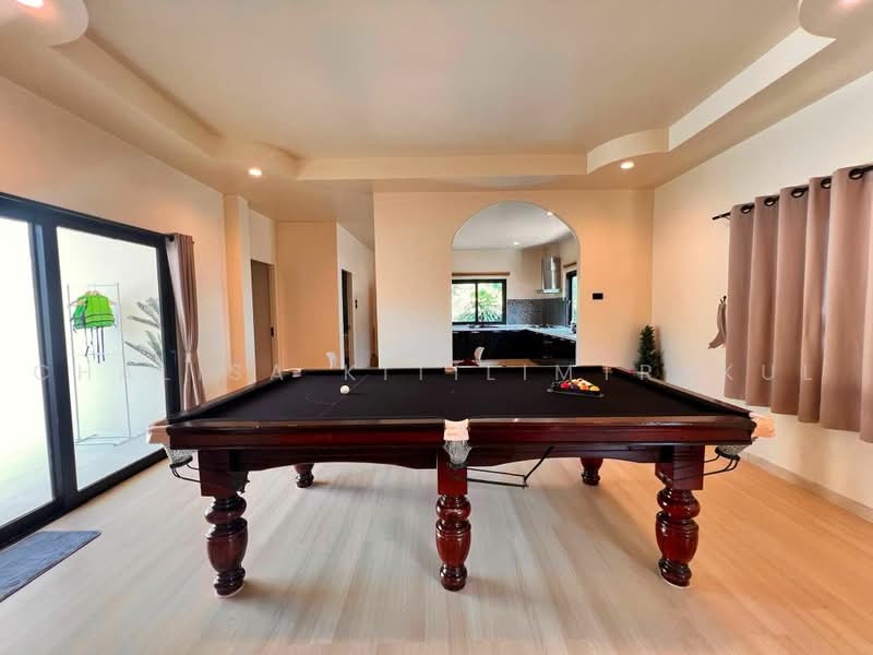 3-BR House, Chon Buri (Pattaya), Huai Yai, Bang Lamung (Pattaya), Chon Buri (Pattaya), 3 Bedrooms, 300 sqm, Single Detached House For Rent, by Chalisa Kitilimtrakul, 500467641 - DDproperty.com