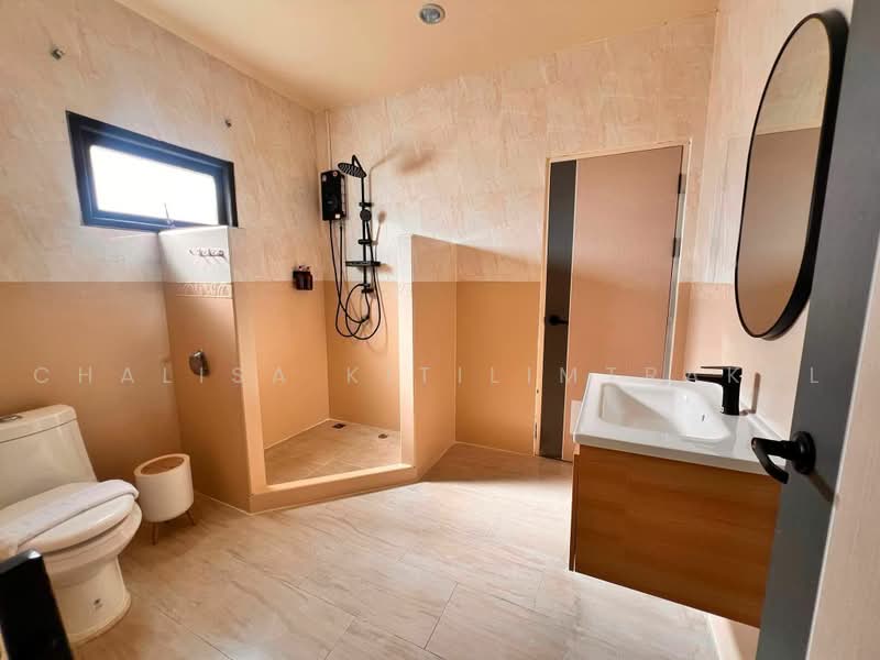 3-BR House, Chon Buri (Pattaya), Huai Yai, Bang Lamung (Pattaya), Chon Buri (Pattaya), 3 Bedrooms, 300 sqm, Single Detached House For Rent, by Chalisa Kitilimtrakul, 500467641 - DDproperty.com