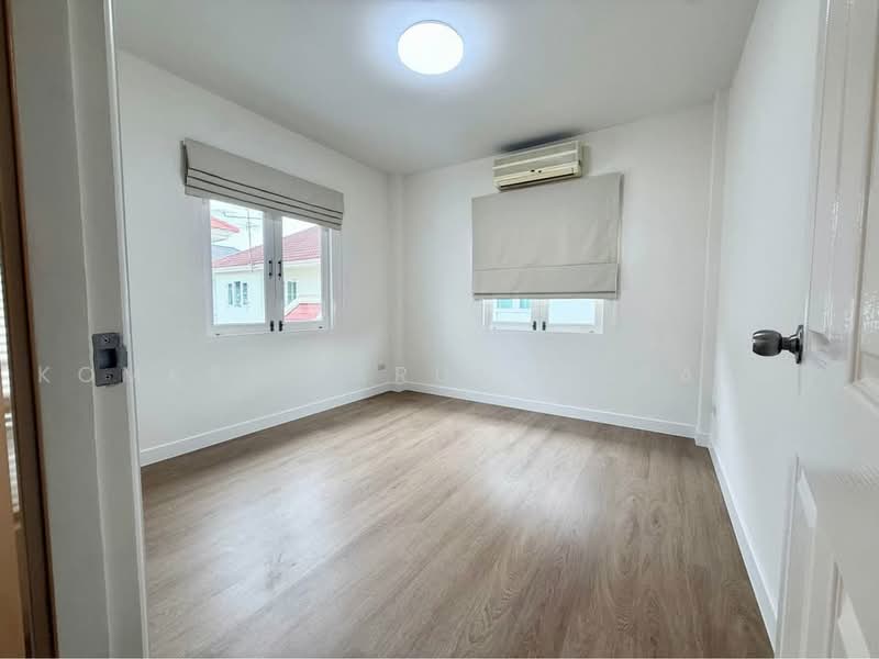 บ้าน 3-ห้องนอน, กรุงเทพ, ลาดกระบัง, กรุงเทพ, 204 ตร.ม., บ้านเดี่ยว ขาย, โดย Komkrit Arunvessased, 500467644 - DDproperty.com