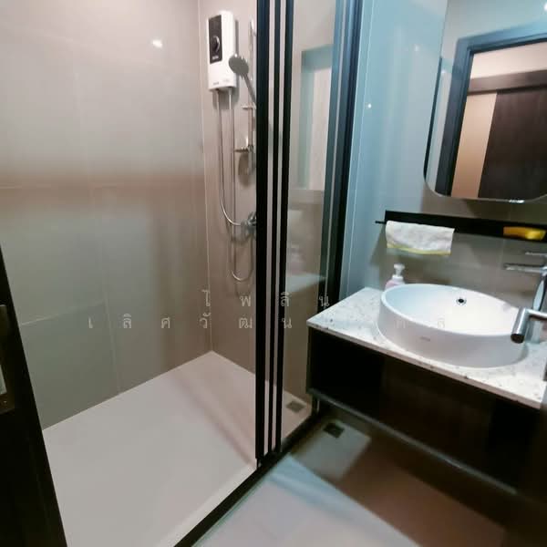 XT Huaikhwang, Bangkok, 244 Ratchadaphisek Road, Huai Khwang, Bangkok, 1 Bedroom, 32 sqm, Condo For Rent, by ไพลิน เลิศวัฒนมงคล, 500467658 - DDproperty.com