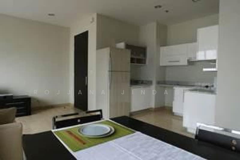 Citi Smart Sukhumvit 18, Bangkok, 366 Soi Sukhumvit 18, Sukhumvit Road, Khlong Toei, Bangkok, 2 Bedrooms, 77 sqm, Condo For Sale, by Rojjana Jindasri, 500467670 - DDproperty.com
