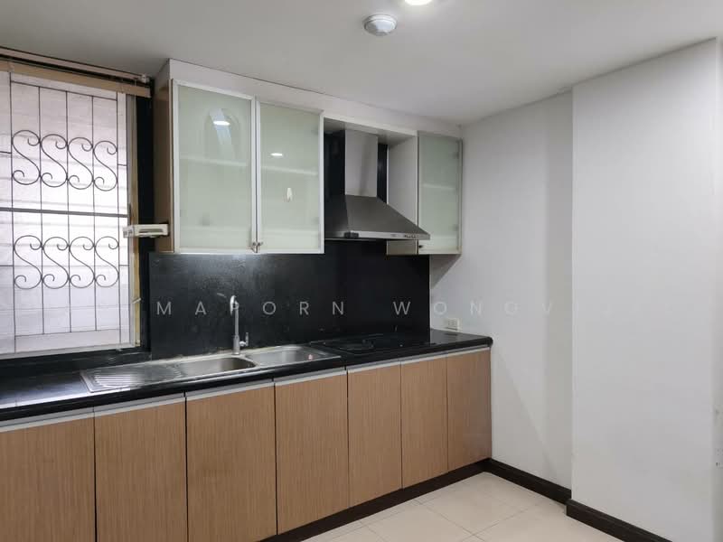 Premier Condominium, Bangkok, Sukhumvit 24 Alley, Khong Tan, Khlong Toei, Bangkok, 2 Bedrooms, 128 sqm, Condo For Rent, by Sasimaporn Wongvijit, 500467679 - DDproperty.com