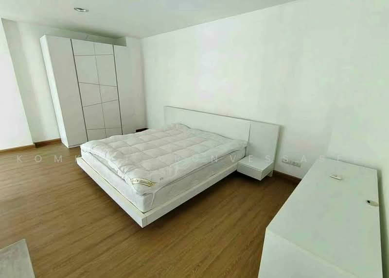 D65 Condominium, Bangkok, 396 Soi Sukhumvit 65 Sukhumvit Road, Phra Kanong Nua, Watthana, Bangkok, 1 Bedroom, 65 sqm, Condo For Rent, by Komkrit Arunvessased, 500467681 - DDproperty.com