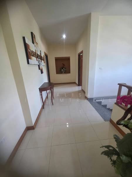 Green Field Villas 1, Chon Buri (Pattaya), Soi Moobaan Green Field Villa, Bang Lamung, Bang Lamung (Pattaya), Chon Buri (Pattaya), 3 Bedrooms, 340 sqm, Single Detached House For Rent, by Chalisa Kitilimtrakul, 500467685 - DDproperty.com