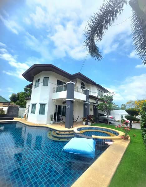 Green Field Villas 1, Chon Buri (Pattaya), Soi Moobaan Green Field Villa, Bang Lamung, Bang Lamung (Pattaya), Chon Buri (Pattaya), 3 Bedrooms, 340 sqm, Single Detached House For Rent, by Chalisa Kitilimtrakul, 500467685 - DDproperty.com