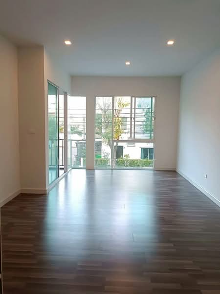 BLESS TOWN RAMINTRA 127, Bangkok, Min Buri, Bangkok, 3 Bedrooms, 250 sqm, Townhouse For Rent, by NR agent, 500467686 - DDproperty.com