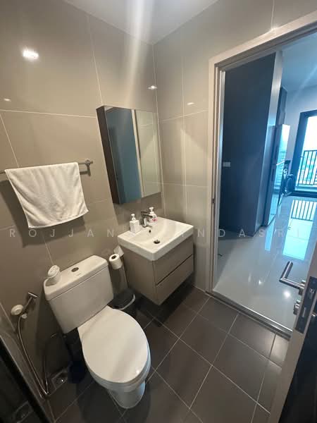 The Base Phetchaburi-Thonglor, Bangkok, Phetchaburi Rd, Bang Kapi, Huai Khwang, Bangkok, 1 Bedroom, 46 sqm, Condo For Rent, by Rojjana Jindasri, 500467693 - DDproperty.com