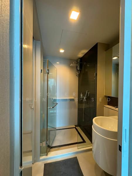 Rhythm Sathorn, Bangkok, 141 Soi Sathorn 21, Yan Nawa, Sathon, Bangkok, 1 Bedroom, 36 sqm, Condo For Sale, by Komkrit Arunvessased, 500467710 - DDproperty.com