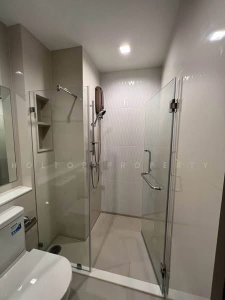 Life Asoke Hype, Bangkok, 339 Chaturathit Rd, Makkasan, Ratchathewi, Bangkok, 1 Bedroom, 32 sqm, Condo For Rent, by Holtop Property, 500467727 - DDproperty.com