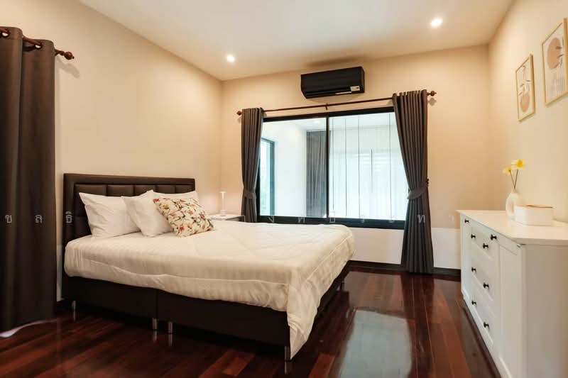 พูลวิลล่าส่วนตัว P Square Villa, กระบี่, กระบี่ใหญ่, เมืองกระบี่, กระบี่, 298 ตร.ม., วิลล่า ขาย, โดย ชลธิชา ปรางค์ประทานพร, 500467730 - DDproperty.com