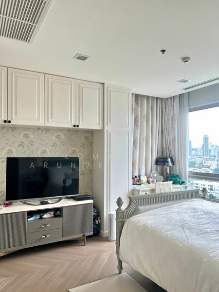 The Lofts Yennakart, Bangkok, 366 ์Soi Nang Linchi Yenakat Road, Chong Nonsi, Yan Nawa, Bangkok, 2 Bedrooms, 93 sqm, Condo For Sale, by Komkrit Arunvessased, 500467731 - DDproperty.com