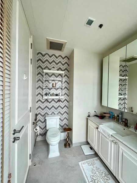 The Lofts Yennakart, Bangkok, 366 ์Soi Nang Linchi Yenakat Road, Chong Nonsi, Yan Nawa, Bangkok, 2 Bedrooms, 93 sqm, Condo For Sale, by Komkrit Arunvessased, 500467731 - DDproperty.com