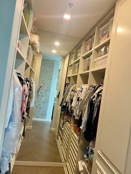 The Lofts Yennakart, Bangkok, 366 ์Soi Nang Linchi Yenakat Road, Chong Nonsi, Yan Nawa, Bangkok, 2 Bedrooms, 93 sqm, Condo For Sale, by Komkrit Arunvessased, 500467731 - DDproperty.com