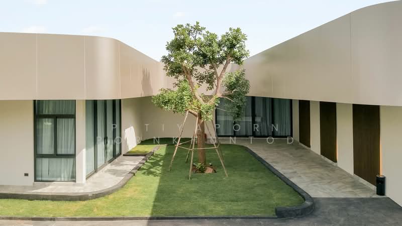 undefined, Chon Buri (Pattaya), Nong Pru, Bang Lamung (Pattaya), Chon Buri (Pattaya), 6 Bedrooms, 520 sqm, Villa For Rent, by Pitiyaporn Pornkhuntod, 500467733 - DDproperty.com