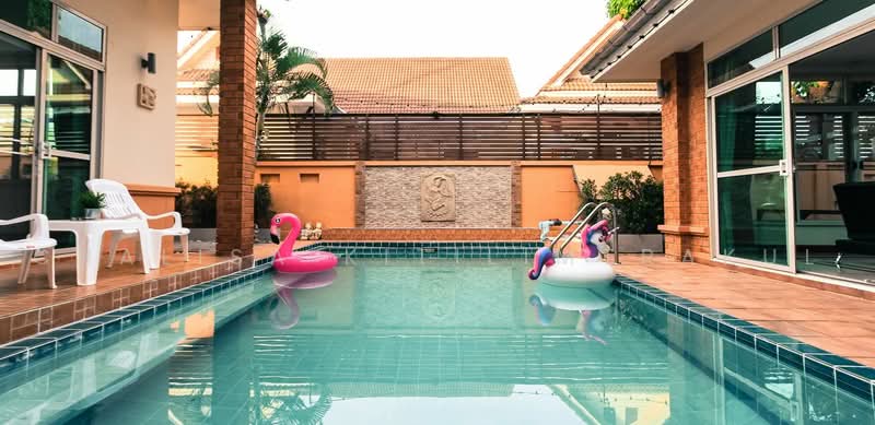 3-BR Villa, Chon Buri (Pattaya), Nong Pru, Bang Lamung (Pattaya), Chon Buri (Pattaya), 3 Bedrooms, 320 sqm, Villa For Rent, by Chalisa Kitilimtrakul, 500467737 - DDproperty.com