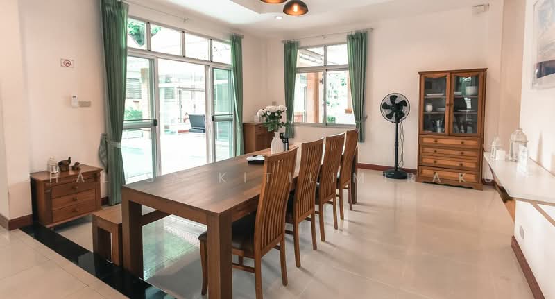 3-BR Villa, Chon Buri (Pattaya), Nong Pru, Bang Lamung (Pattaya), Chon Buri (Pattaya), 3 Bedrooms, 320 sqm, Villa For Rent, by Chalisa Kitilimtrakul, 500467737 - DDproperty.com