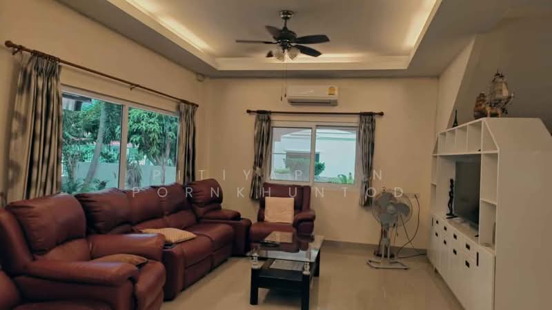 Royal View Village, Chon Buri (Pattaya), Soi Royal View Village, Nong Pru, Bang Lamung (Pattaya), Chon Buri (Pattaya), 4 Bedrooms, 325 sqm, Single Detached House For Rent, by Pitiyaporn Pornkhuntod, 500467760 - DDproperty.com