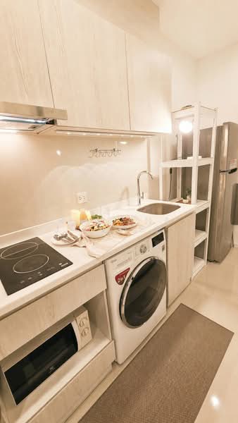 Life Asoke, Bangkok, Asoke-Dindang Road, Bang Kapi, Huai Khwang, Bangkok, 1 Bedroom, 30 sqm, Condo For Rent, by Rojjana Jindasri, 500467774 - DDproperty.com