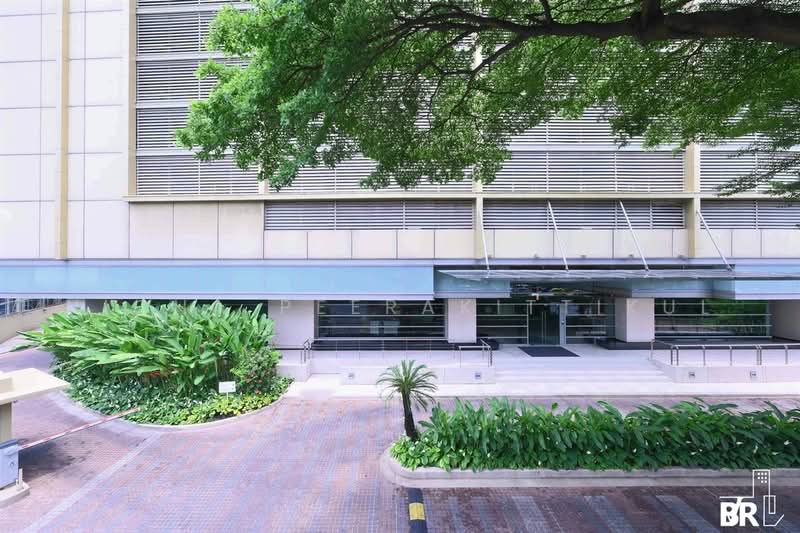 The Lakes, Bangkok, 123 Ratchadaphisek Road, Khlong Toei, Bangkok, 3 Bedrooms, 210 sqm, Condo For Rent, by Nicha Peerakittikul, 500467785 - DDproperty.com