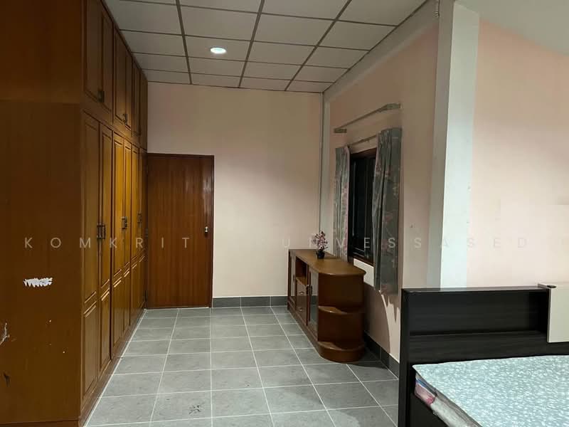 undefined, Bangkok, Hua Mak, Bang Kapi, Bangkok, 2 Bedrooms, 212 sqm, Single Detached House For Sale, by Komkrit Arunvessased, 500467788 - DDproperty.com