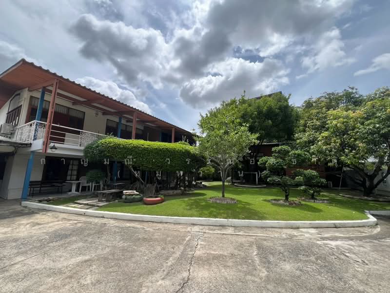 ลาดพร้าว 33 แยก 5, กรุงเทพ, จันทรเกษม, จตุจักร, กรุงเทพ, 1,312 ตร.ม., ที่ดิน ขาย, โดย กาญมณี วรรณอติชาติ (หมูหวาน), 500467819 - DDproperty.com