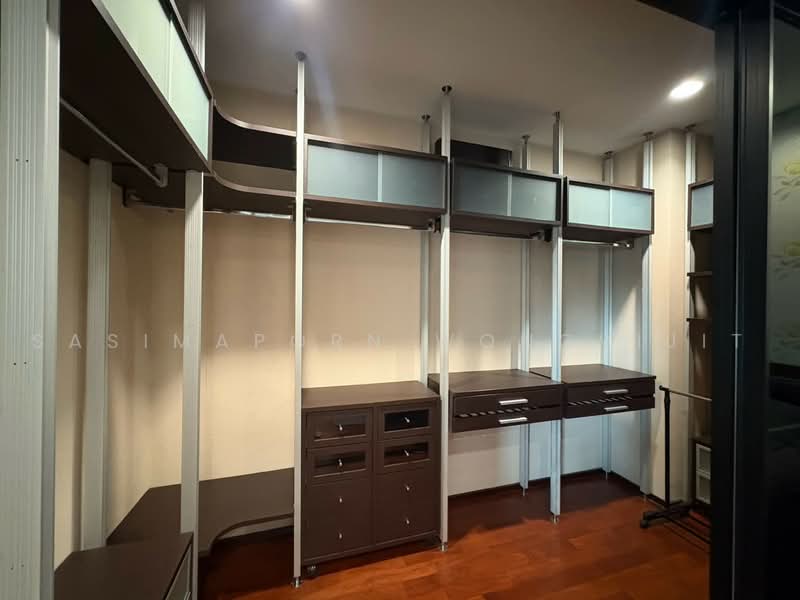Noble Ora, Bangkok, Soi Sukhumvit 55, Sukhumvit Road, Khlong Tan Nua, Watthana, Bangkok, 2 Bedrooms, 138 sqm, Condo For Rent, by Sasimaporn Wongvijit, 500467821 - DDproperty.com