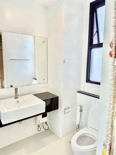 IDEO Ratchada-Huaikwang, Bangkok, 62 Pracharajbumpen Road, Huai Khwang, Bangkok, 1 Bedroom, 35 sqm, Condo For Rent, by Praewpakar Soontawong, 500467842 - DDproperty.com