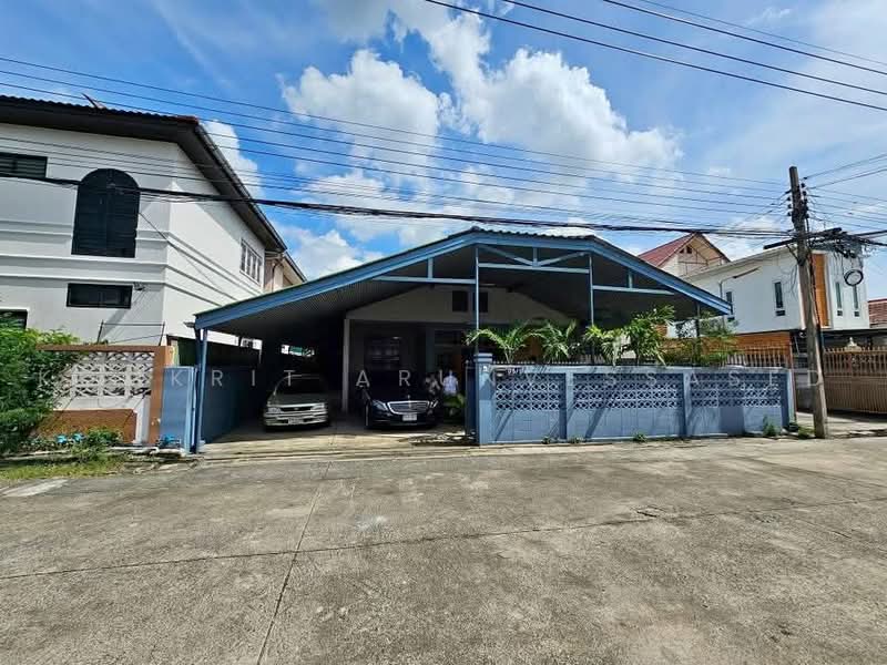 6-BR House, Bangkok, Sai Mai, Bangkok, 6 Bedrooms, 82 sqm, Single Detached House For Sale, by Komkrit Arunvessased, 500467849 - DDproperty.com