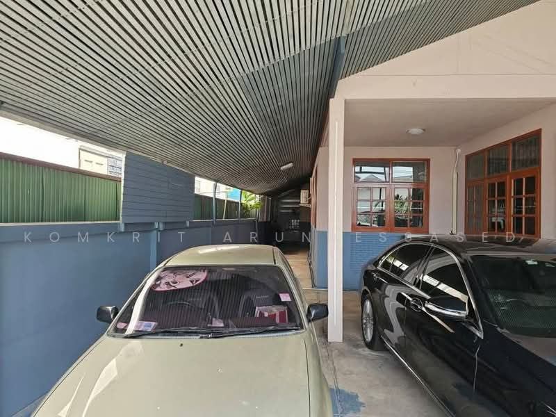 6-BR House, Bangkok, Sai Mai, Bangkok, 6 Bedrooms, 82 sqm, Single Detached House For Sale, by Komkrit Arunvessased, 500467849 - DDproperty.com
