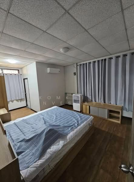6-BR House, Bangkok, Sai Mai, Bangkok, 6 Bedrooms, 82 sqm, Single Detached House For Sale, by Komkrit Arunvessased, 500467849 - DDproperty.com