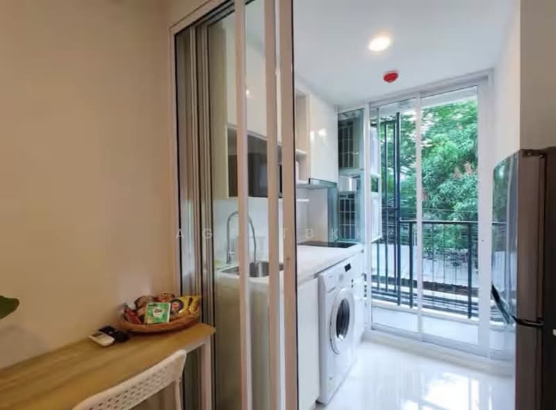 Chateau In Town Phaholyothin 32, Bangkok, 640 Soi Thanon Sena Nikhom 1, Phaholyothin Road, Sena Nikhom, Chatuchak, Bangkok, 1 Bedroom, 27 sqm, Condo For Rent, by Agentbkk, 500467851 - DDproperty.com