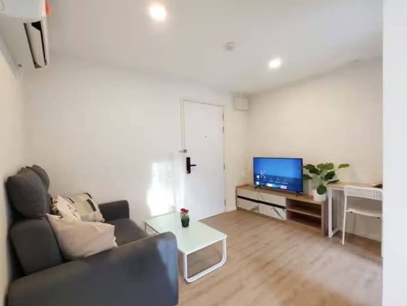 Chateau In Town Phaholyothin 32, Bangkok, 640 Soi Thanon Sena Nikhom 1, Phaholyothin Road, Sena Nikhom, Chatuchak, Bangkok, 1 Bedroom, 27 sqm, Condo For Rent, by Agentbkk, 500467851 - DDproperty.com