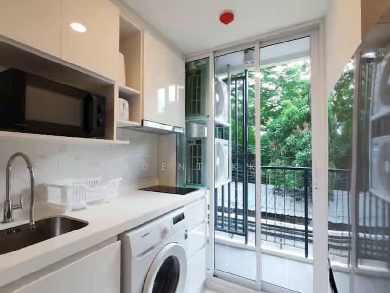 Chateau In Town Phaholyothin 32, Bangkok, 640 Soi Thanon Sena Nikhom 1, Phaholyothin Road, Sena Nikhom, Chatuchak, Bangkok, 1 Bedroom, 27 sqm, Condo For Rent, by Agentbkk, 500467851 - DDproperty.com