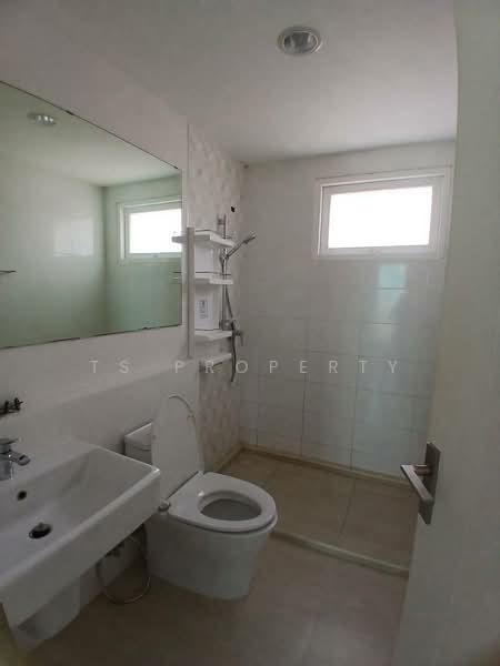 Villaggio Rangsit-Klong 3, Pathum Thani, Chonlamarkpicharn Road, Lat Sawai, Lam Luk Ka, Pathum Thani, 4 Bedrooms, 160 sqm, Single Detached House For Sale, by TS PROPERTY, 500467860 - DDproperty.com