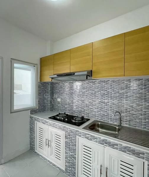 Lake Valley, Chon Buri (Pattaya), 22 Moo 4 Nong Khwae Road, Bueng, Si Racha, Chon Buri (Pattaya), 3 Bedrooms, 144 sqm, Single Detached House For Rent, by Chalisa Kitilimtrakul, 500467863 - DDproperty.com