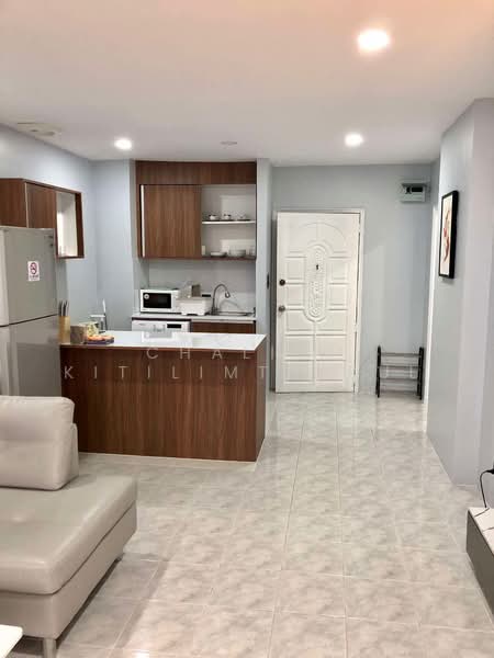 View Talay 1 Jomtien, Chon Buri (Pattaya), Pattaya City, Nong Pru, Bang Lamung (Pattaya), Chon Buri (Pattaya), 1 Bedroom, 65 sqm, Condo For Rent, by Chalisa Kitilimtrakul, 500467903 - DDproperty.com