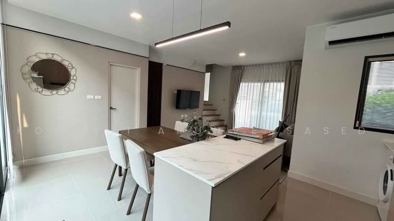 undefined, Bangkok, Bang Na Tai, Bang Na, Bangkok, 3 Bedrooms, 140 sqm, Single Detached House For Rent, by Komkrit Arunvessased, 500467905 - DDproperty.com