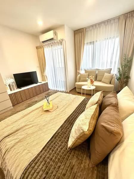 The Livin Phetkasem, Bangkok, 689 Petchkasem Road, Bang Wa, Phasi Charoen, Bangkok, Studio, 24 sqm, Condo For Rent, by Agentbkk, 500467910 - DDproperty.com