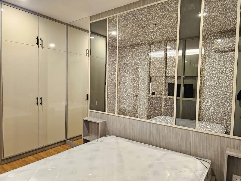 Lumpini Place Ratchada-Sathu, Bangkok, 501 3 Sathu Pradit 27 Alley, Chong Nonsi, Yan Nawa, Bangkok, 1 Bedroom, 29 sqm, Condo For Rent, by Mint Estate, 500467915 - DDproperty.com