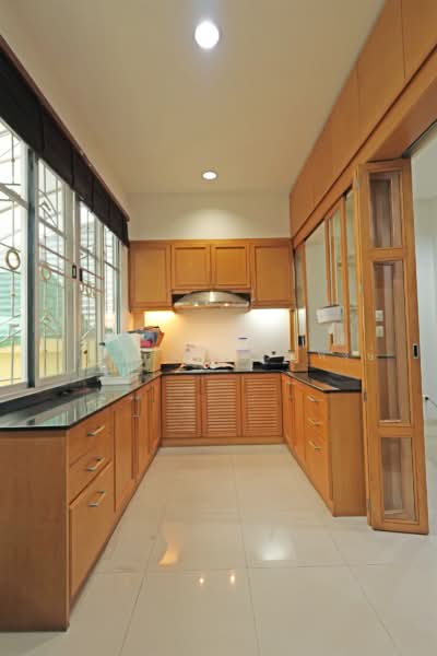 Baan Klang Krung The Royal Vienna Ratchavipa - Ratchadaphisek, Bangkok, Chatuchak, Chatuchak, Bangkok, 3 Bedrooms, 180 sqm, Townhouse For Rent, by นิภาภรณ์ เจริญพงษ์, 500467918 - DDproperty.com